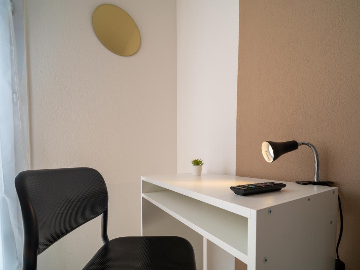 Appartement Climatise Avec Parking A 6Min A Pied De La Gare St Charles Μασσαλία Εξωτερικό φωτογραφία